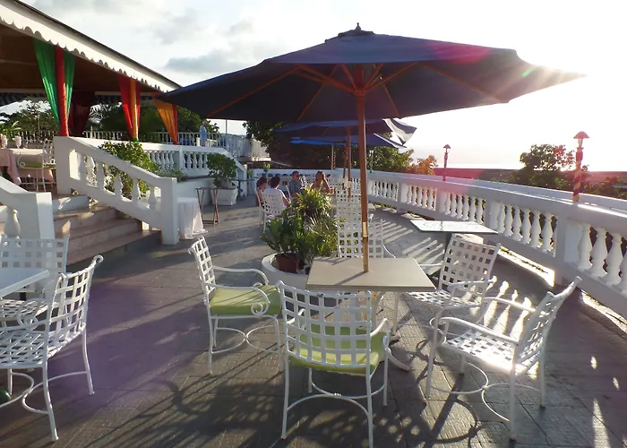 Sunny Tides At Club Montego Bay