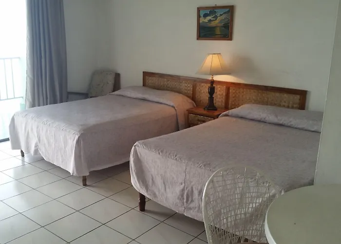 Sunny Tides At Club Apartahotel Montego Bay