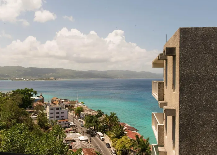 Sunny Tides At Club Montego Bay
